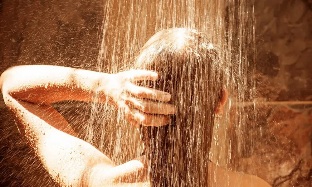 Dof of springerig haar? Dof of pluizerig haar? Hard water of zacht water maakt een verschil